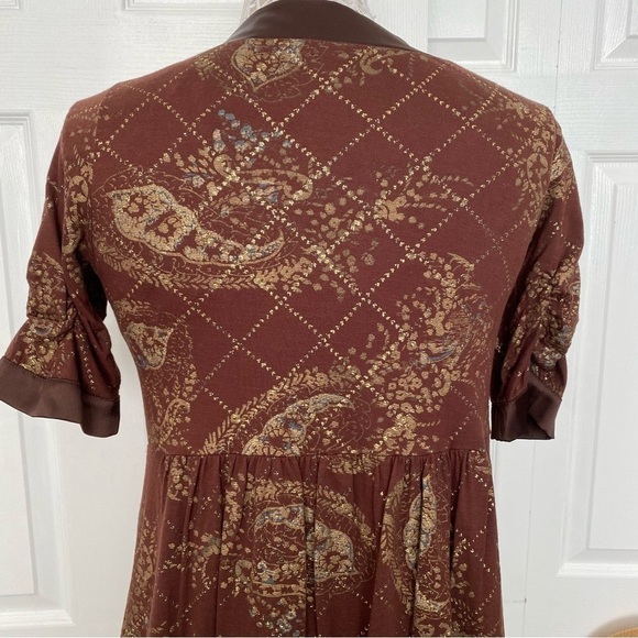 Chaudry KC Pattern Brown Metallic Gold Mini Dress Short Sleeve V-neck Bow Small - Picture 8 of 15